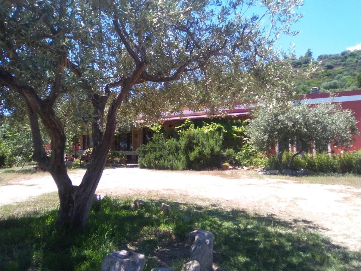 B&B Casa Per Ferie Villaggiocarovana Castiadas Bagian luar foto