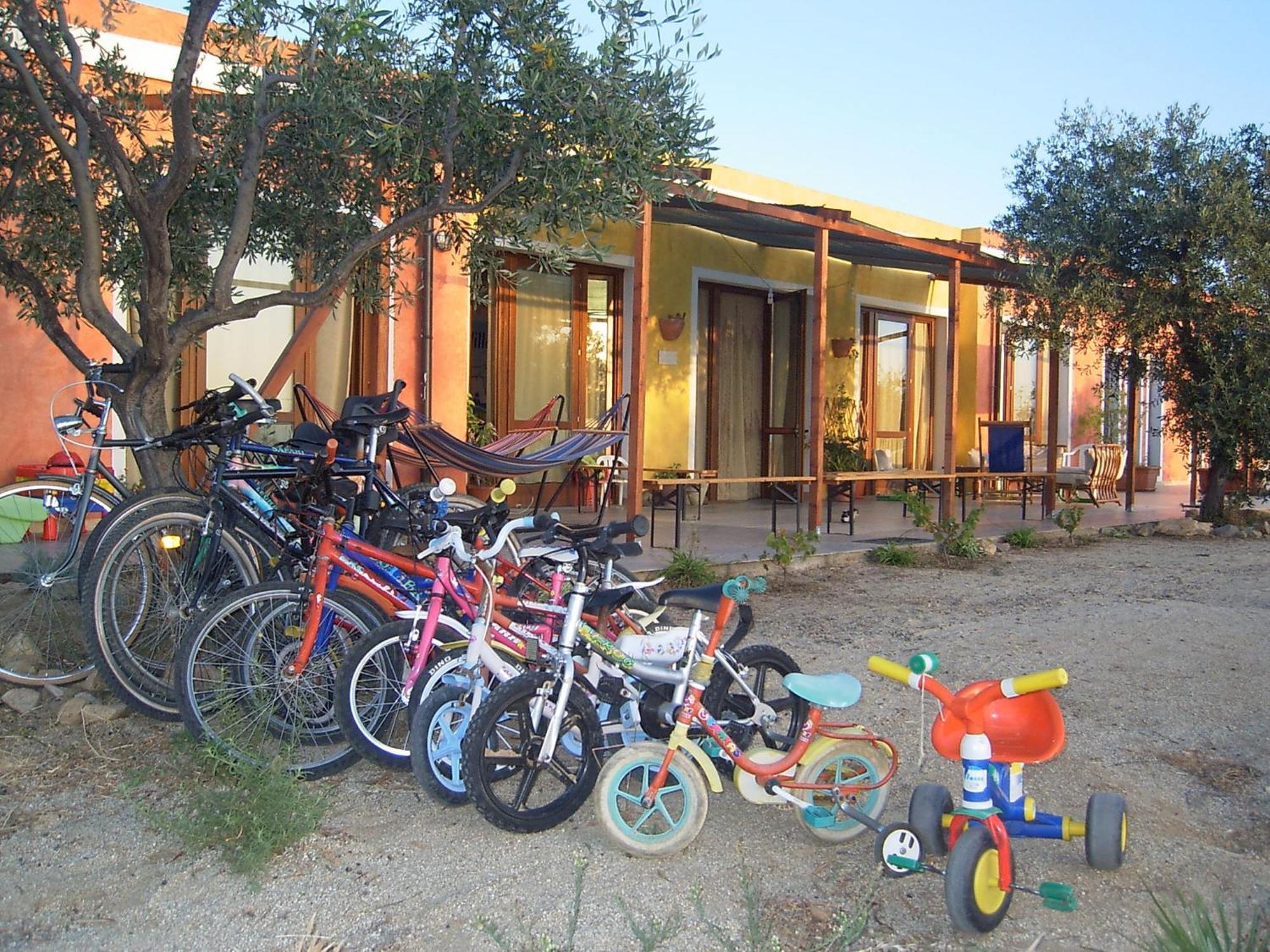 B&B Casa Per Ferie Villaggiocarovana Castiadas Bagian luar foto