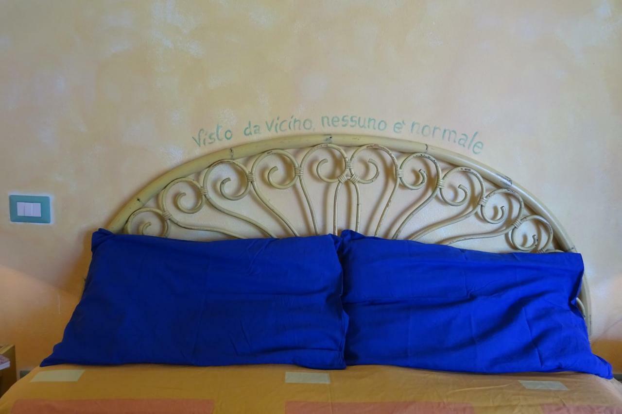 B&B Casa Per Ferie Villaggiocarovana Castiadas Bagian luar foto